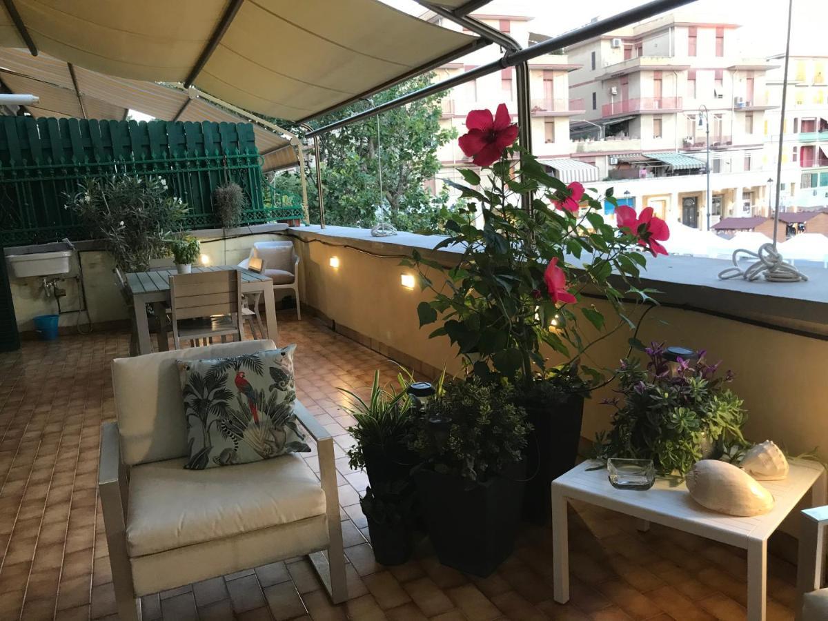 Appartamento Piazza Anco Marzio Lido di Ostia Exterior foto